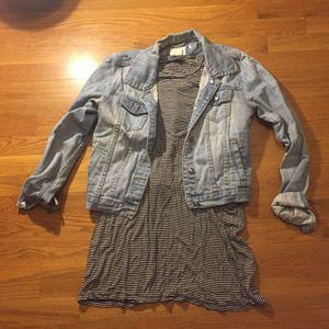 ❌SOLD❌BRANDY MELVILLE black and white striped dress❌SOLD❌